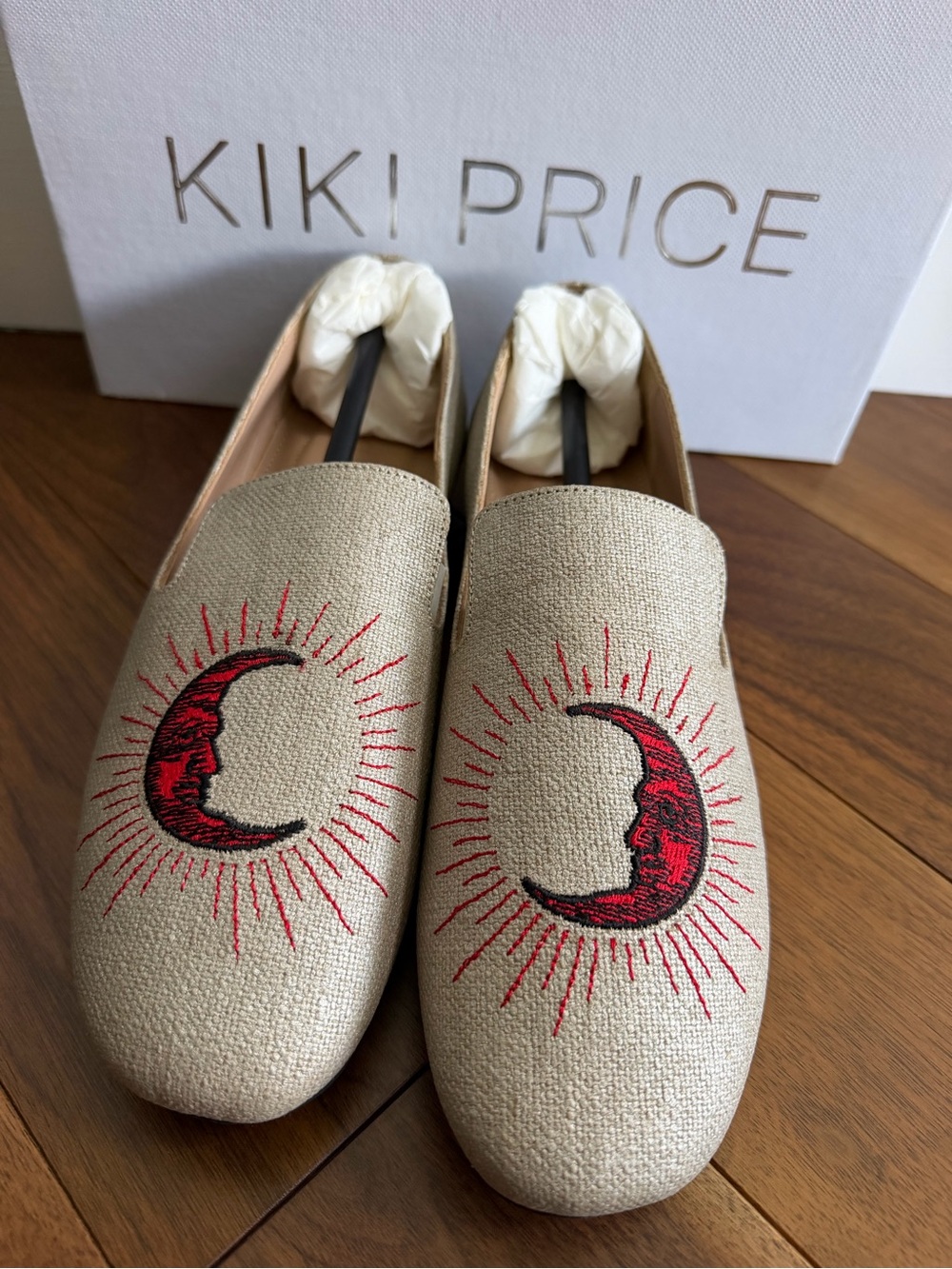 Kiki Price Embroidered Crescent Moon Loafers - Size 40 beige with red